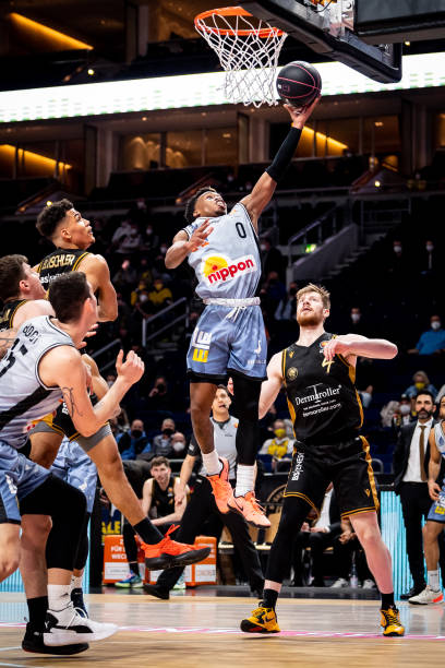 他们在国际 他们在国际