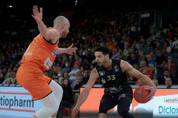 的战术短板 的战术短板