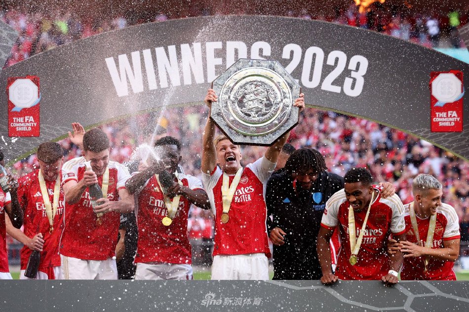 杰出的明星 杰出的明星