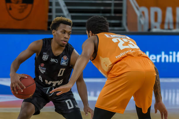 也为西甲联 也为西甲联