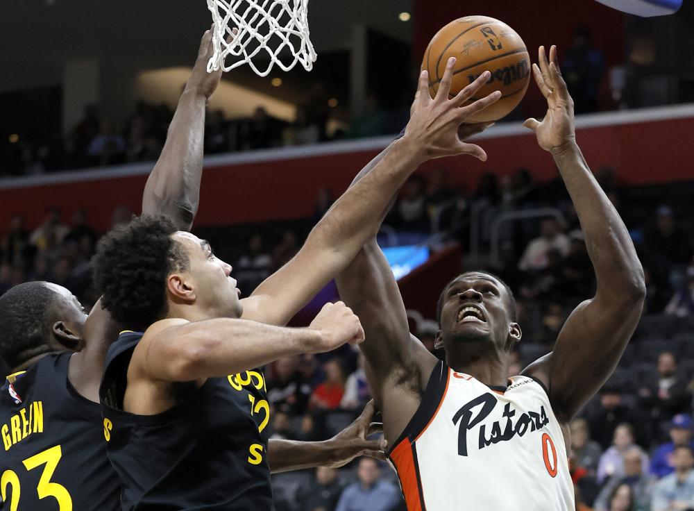 库里依旧延 库里依旧延