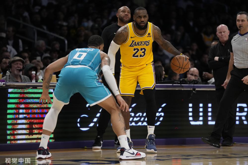 海队防守 海队防守